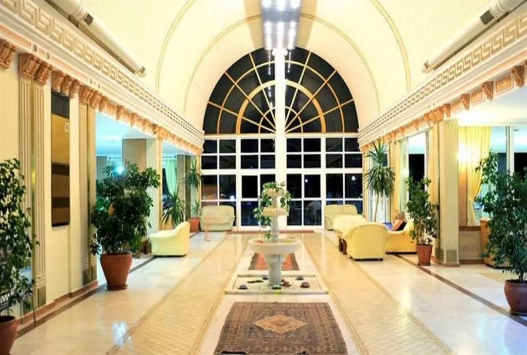 281958hotel flora suites kusadasi_shabavizparvaz_04.jpg